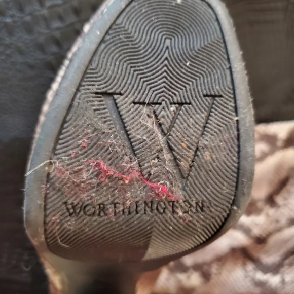 Python Boots - Size 6.5 - Picture 2 of 3